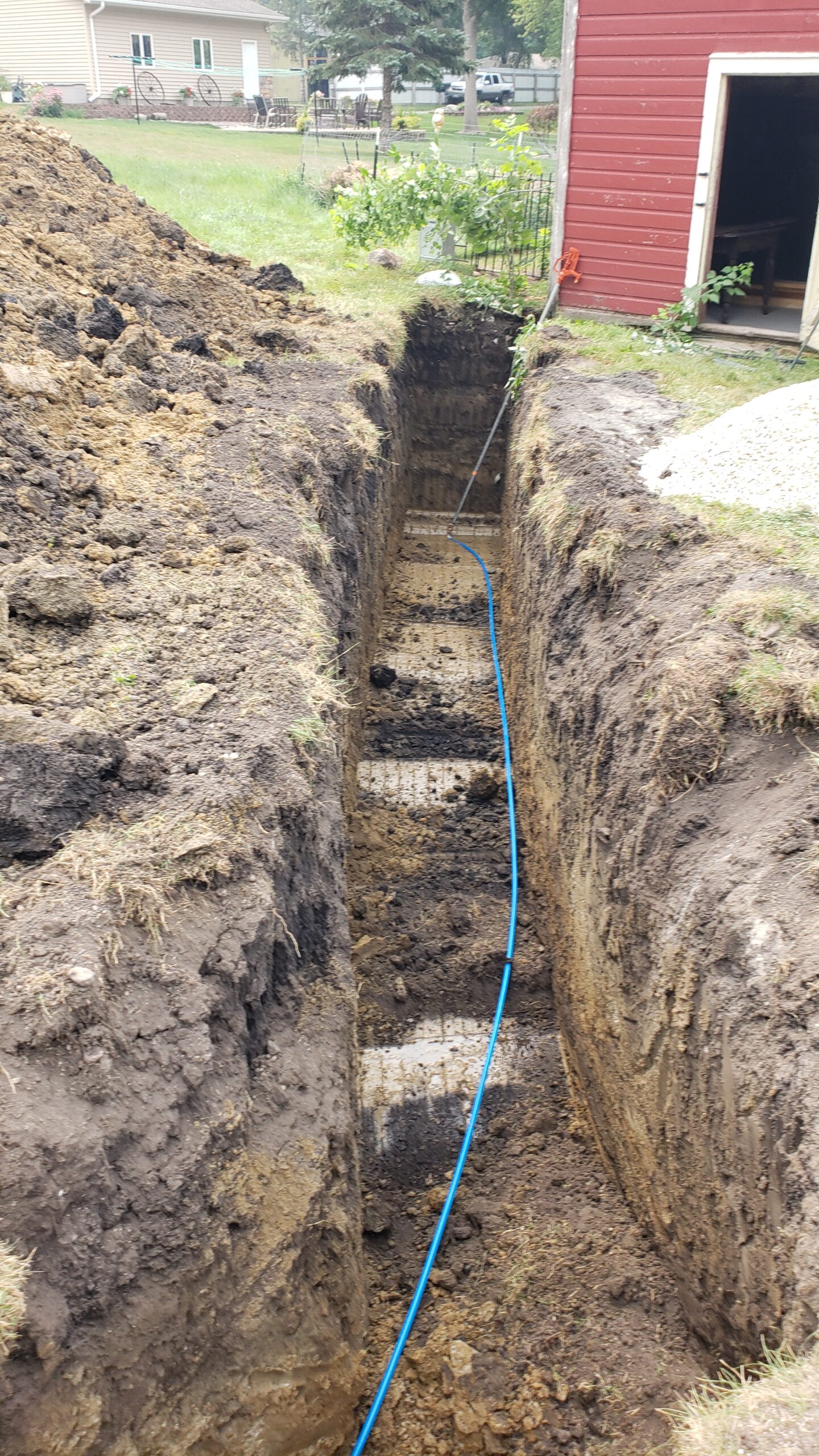 Trenching and hole digging services for new construction, remodels and repair of commercial and residential properties from Voehl Construction Inc.